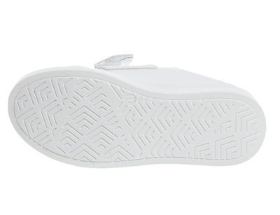R522134235W (,  1)