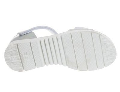 R522831022S (,  1)