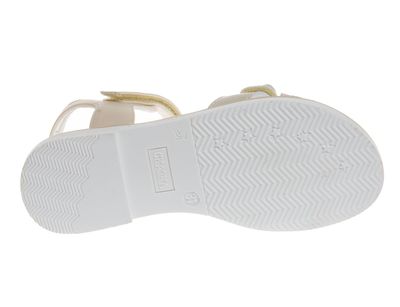 R525951072B (,  1)