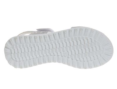 R539951037W (,  1)