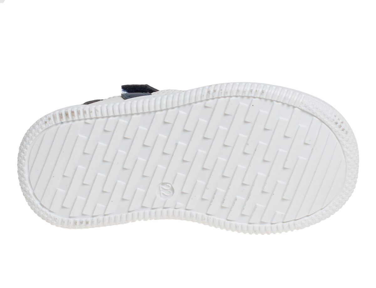 R801780051W (,  2)