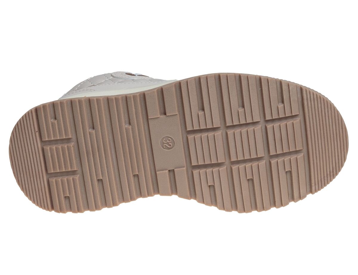 R593686951K (,  3)