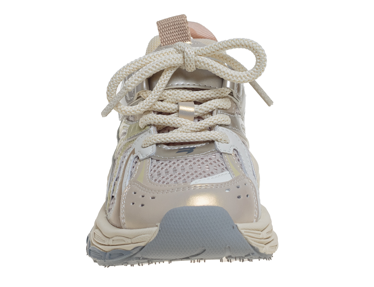 R690994116AP (,  1)