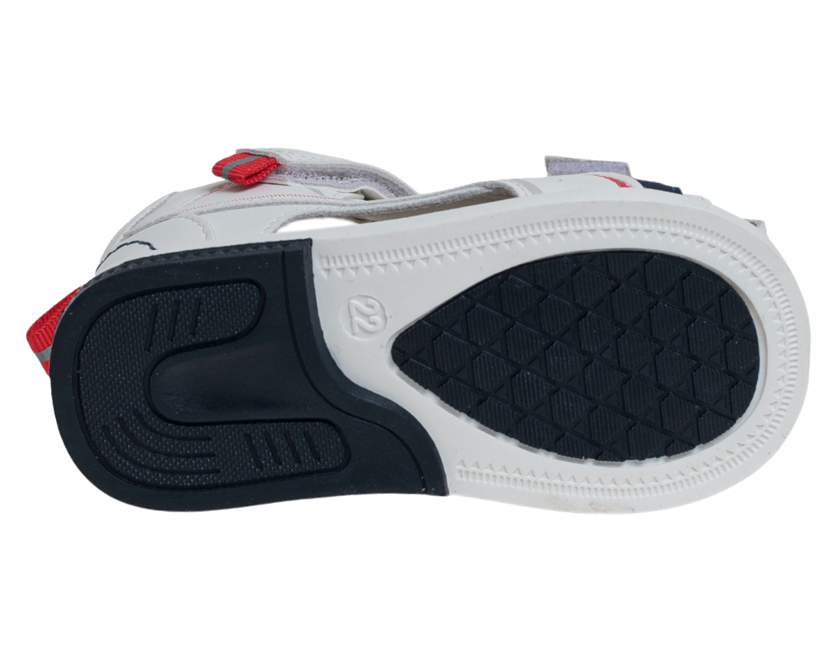 R822290457W (,  3)