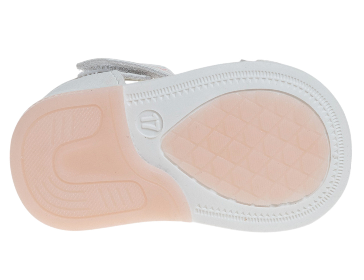 R822290312W (,  3)