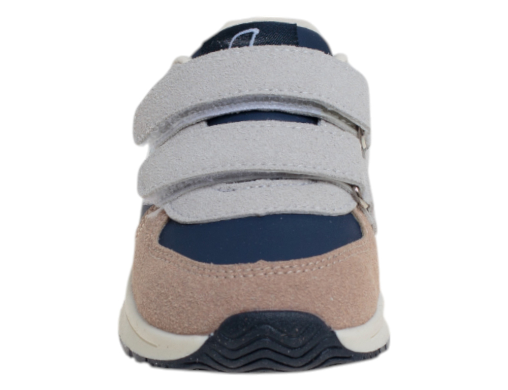 R990092645BK (,  1)