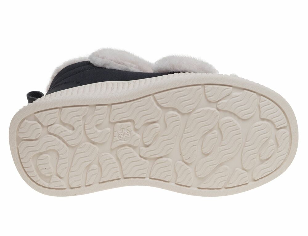 R570795578BK (,  3)