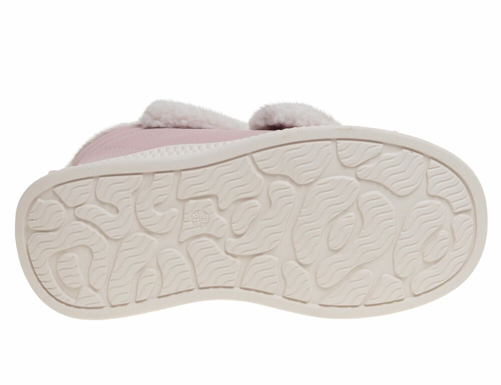 R570796016P (,  3)