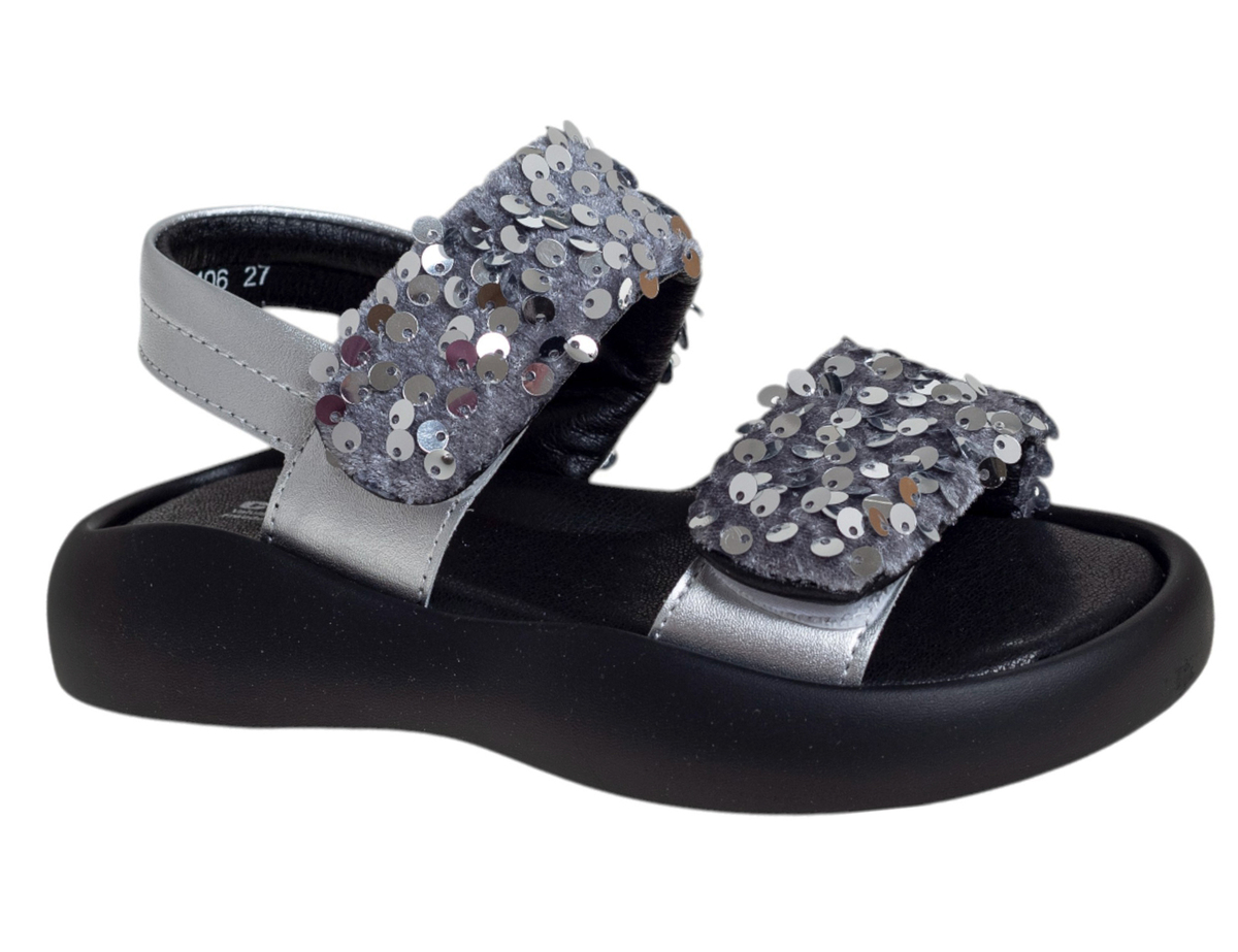R360391106S ()