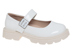 R600594806W